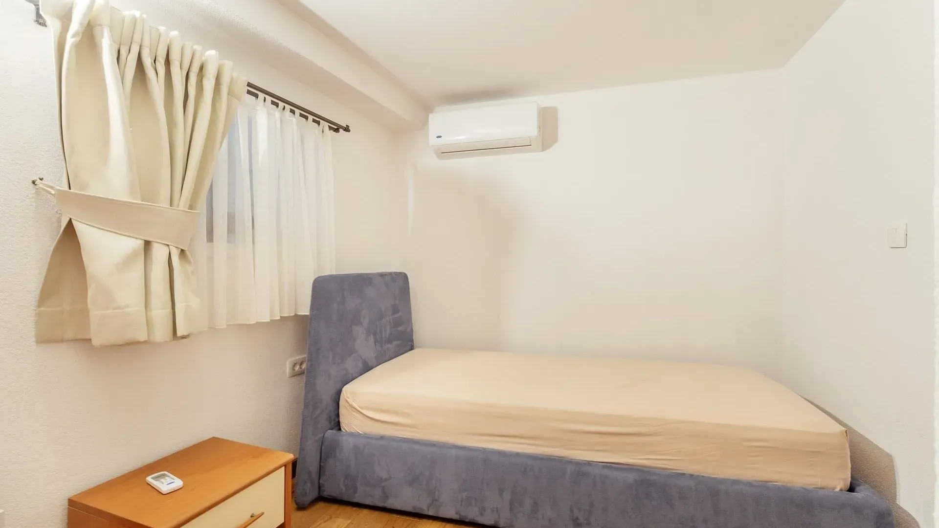 Prodaja, dvosoban stan, 93m², Perast, Kotor