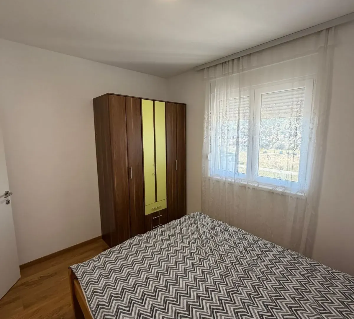 Izdavanje, jednosoban stan, 42m², Zabjelo, Podgorica