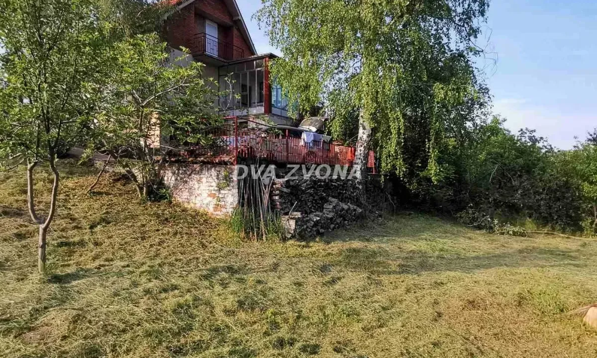 Prodaja, kuća, 108m², Čortanovci, Inđija