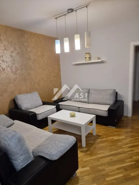Rent, three bedroom apartment, 75m², Salajka, Novi Sad Sve Podlokacije