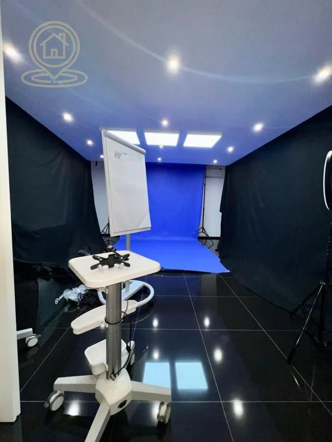Sale, office space, 284m², Šumice, Beograd