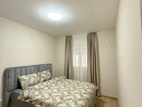 Izdavanje, dvosoban stan, 77m², City Kvart, Podgorica - image 4