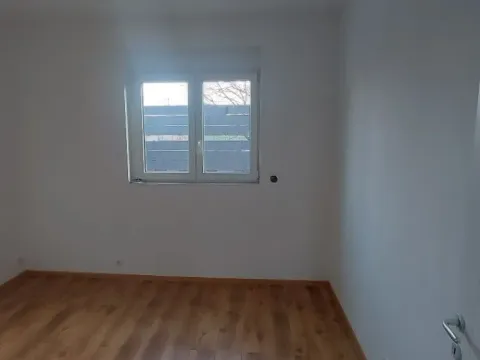 Prodaja, stan, 36m², Lipov gaj, Novi Sad Sve Podlokacije - image 9