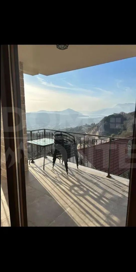 Rent, house, 119m², Tivat, Crna Gora