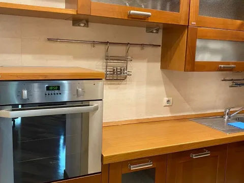 Izdavanje, jednosoban stan, 45m², Budva, Crna Gora - image 6