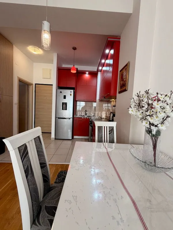 Izdavanje, jednosoban stan, 42m², Ljubović, Podgorica