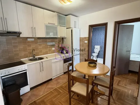 Rent, two bedroom apartment, 60m², Central Point, Podgorica - image 12