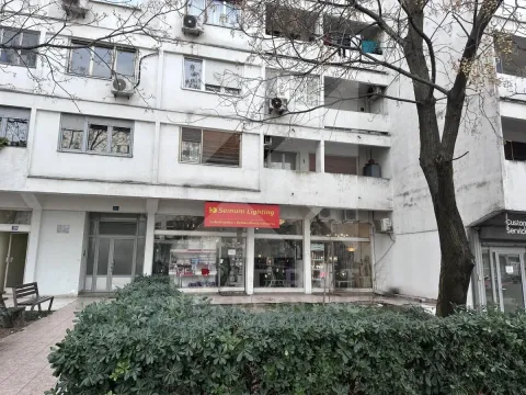 Poslovni prostor in Gintaš