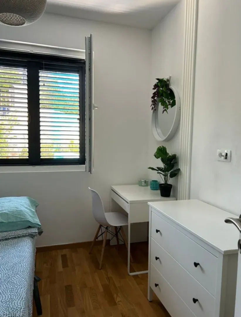 Prodaja, jednosoban stan, 47m², Đuraševići, Tivat