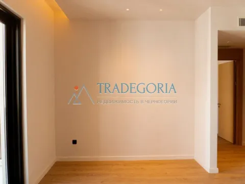 Prodaja, jednosoban stan, 56m², Tivat, Crna Gora - image 4