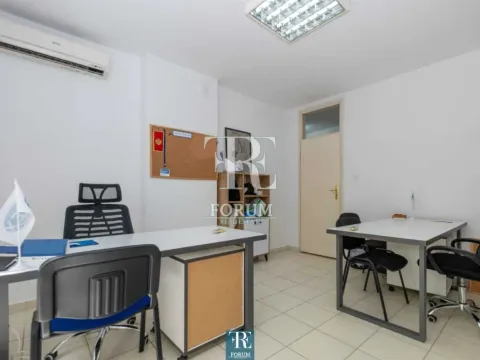 Prodaja, poslovni prostor, 47m², Preko Morače, Podgorica - image 8