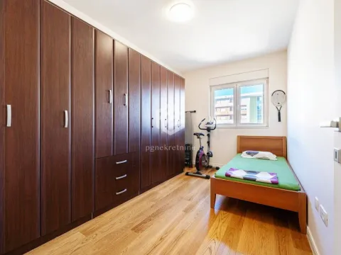 Prodaja, dvosoban stan, 68m², Central Point, Podgorica - image 9