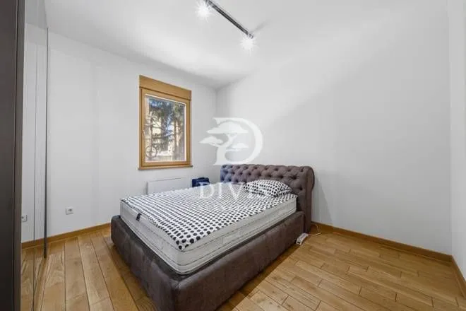 Sale, four bedroom apartment, 118m², Crveni Krst, Beograd