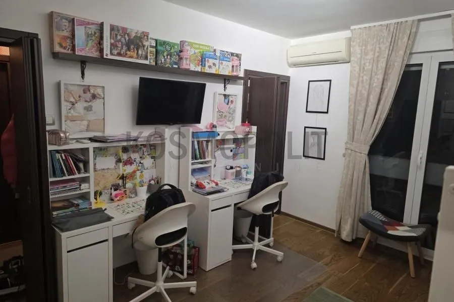 Prodaja, dvosoban stan, 48m², Vidikovački venac, Rakovica