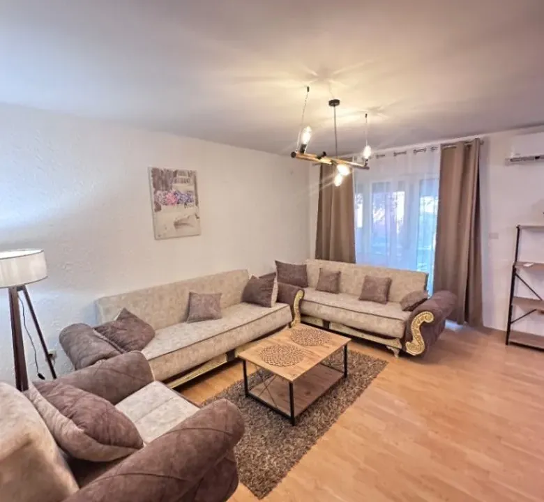 Rent, house, 100m², Tološi, Podgorica