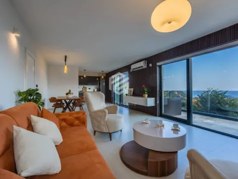 Izdavanje, kuća, 300m², Markovići, Budva - image 16