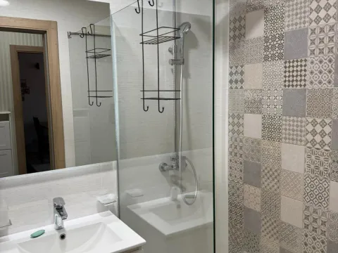 Izdavanje, jednosoban stan, 50m², Master Kvart, Podgorica - image 8