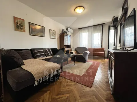 Izdavanje, jednosoban stan, 51m2, Blok 6, Podgorica Izdavanje, jednosoban stan, 51m2, Blok 6, Podgorica