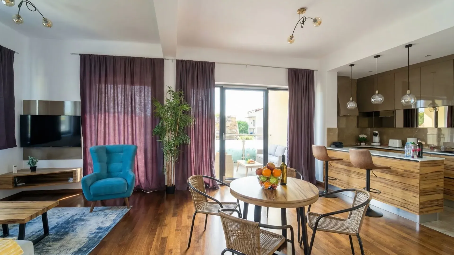 Sale, three bedroom apartment, 83m², Bečići, Budva