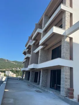 Izdavanje, jednosoban stan, 42m², Topla, Herceg Novi - image 9