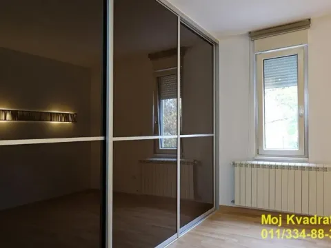 Sale, four bedroom apartment, 105m², Vračar Sve Podlokacije, Beograd - image 5