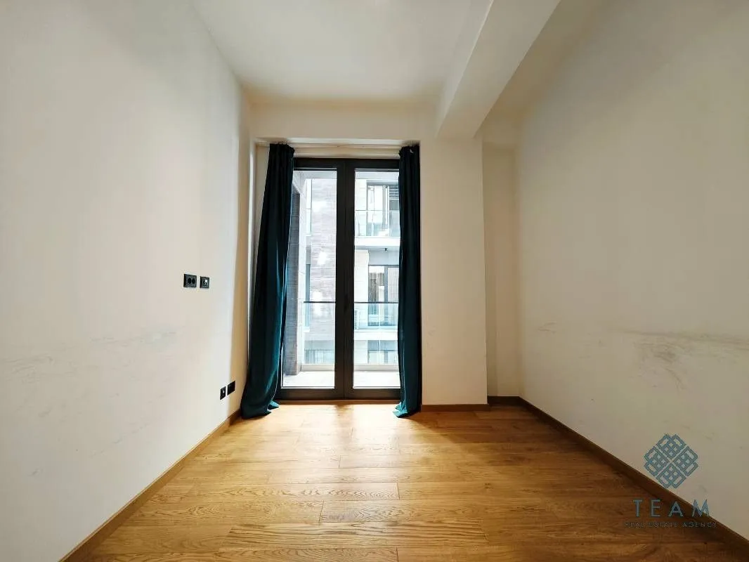 Rent, three bedroom apartment, 101m², Kod Capital Plaze, Podgorica