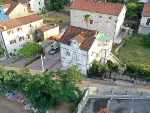 Sale, house, 113m², Stoliv, Kotor - image 3