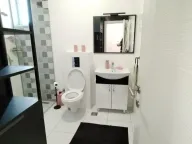 Izdavanje, trosoban stan, 67m², Bulevar patrijarha Pavla, Novi Sad Sve Podlokacije - image 9