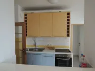 Izdavanje, trosoban stan, 92m², Novi Beograd Blok 29, Novi Beograd Sve Podlokacije - image 6