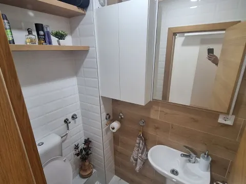 Sale, three bedroom apartment, 89m², Oktobarske Revolucije, Podgorica - image 11