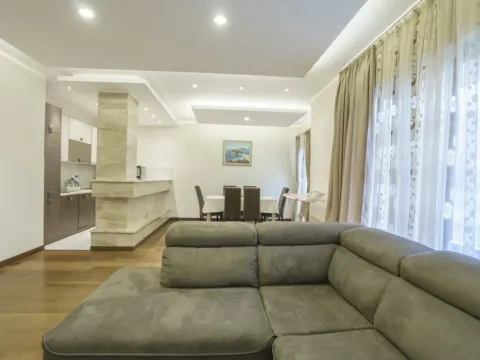 Sale, two bedroom apartment, 92m², Budva, Crna Gora - image 2