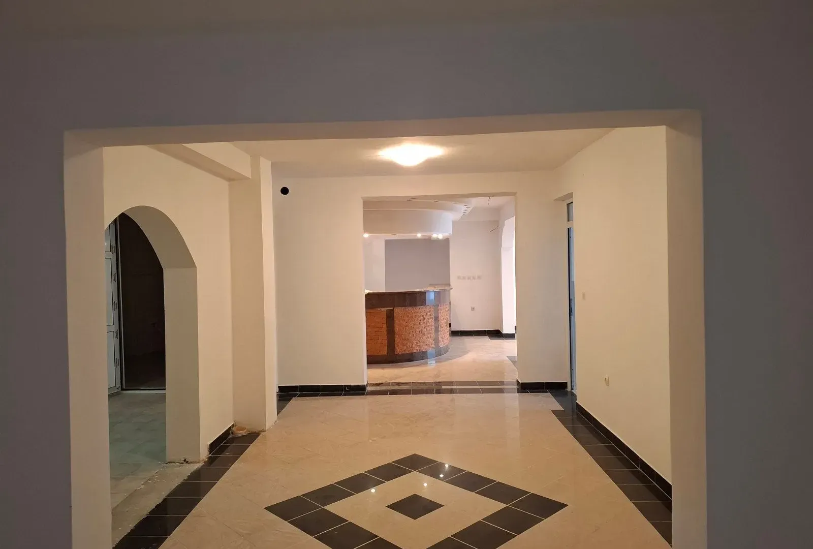 Sale, office space, 173m², Petrovac, Budva