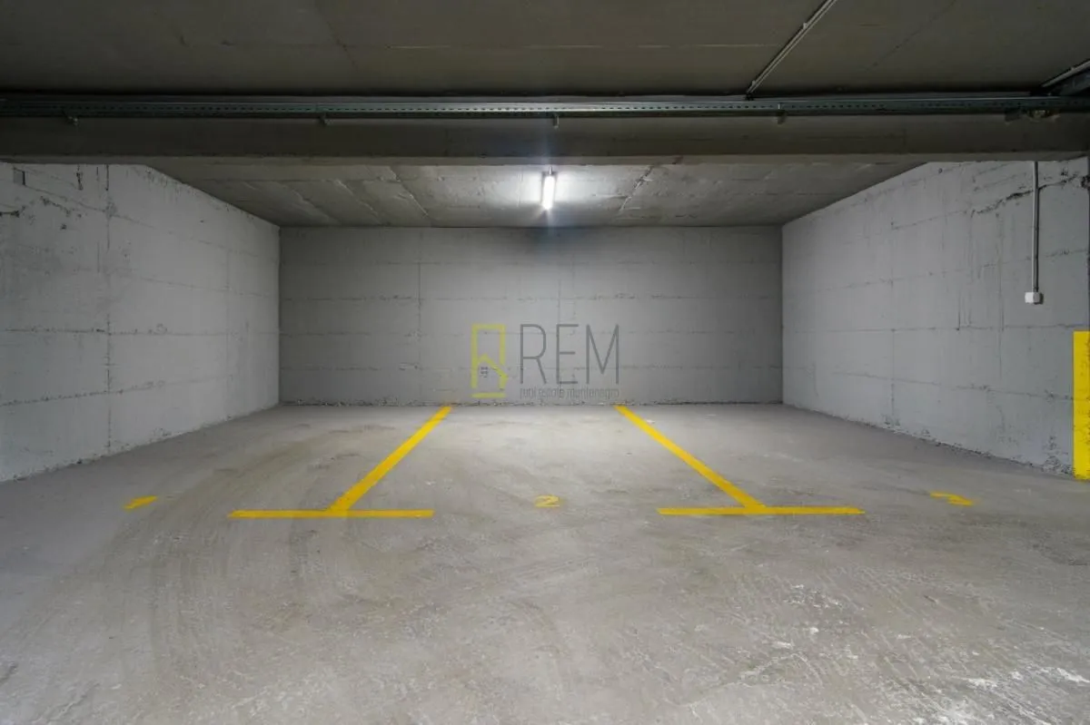 Prodaja, trosoban stan, 142m², Gorica C, Podgorica