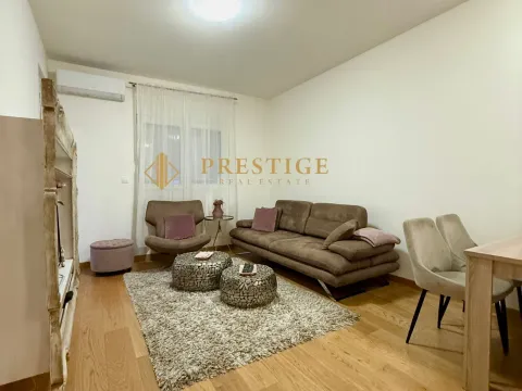 Rent, one bedroom apartment, 45m², City Kvart, Podgorica - image 3