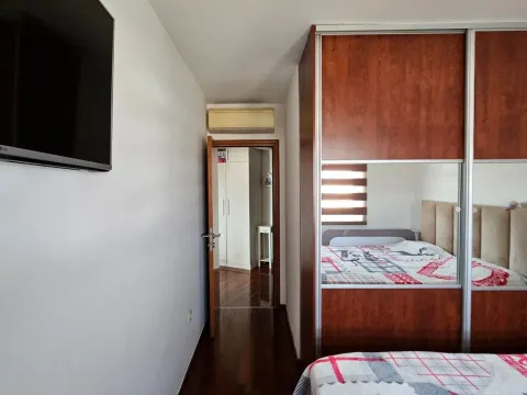 Sale, two bedroom apartment, 56m², Stari Aerodrom, Podgorica - image 10