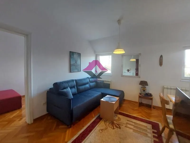 Izdavanje, dvosoban stan, 42m², Denkova Basta, Zvezdara Sve Podlokacije