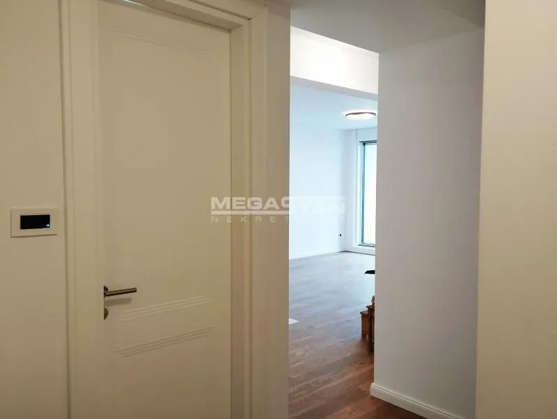Sale, two bedroom apartment, 71m², Čubura, Beograd