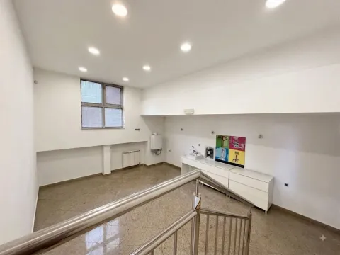 Izdavanje, poslovni prostor, 103m², Voždovac Sve Podlokacije, Beograd - image 5