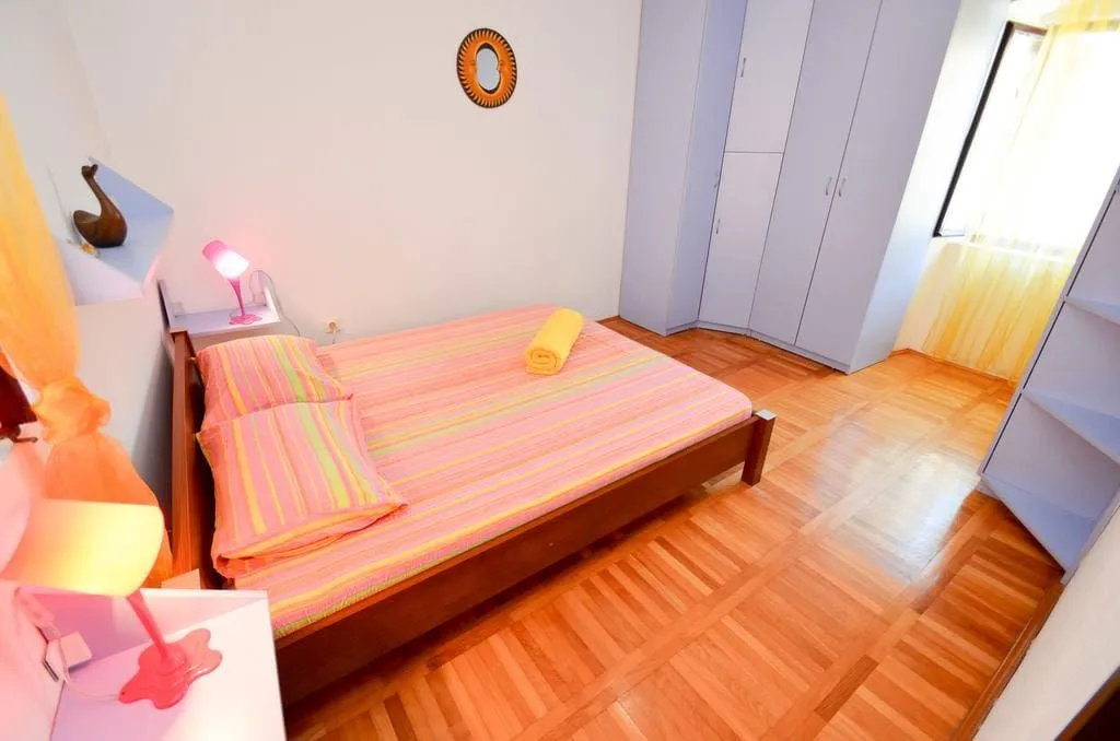 Sale, house, 240m², Kotor, Crna Gora