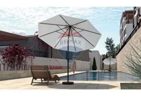 Prodaja, jednosoban stan, 81m², Tivat, Crna Gora - image 10