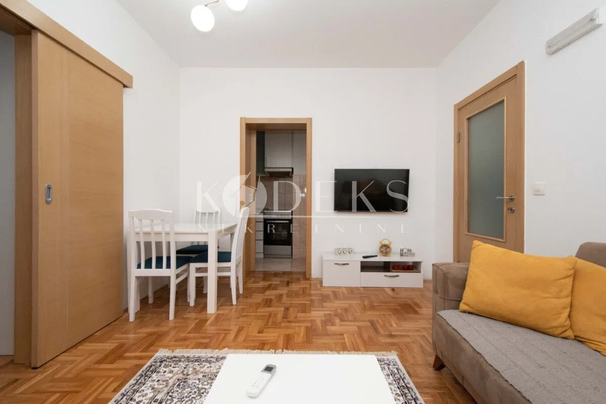 Izdavanje, jednosoban stan, 36m², Ljubović, Podgorica