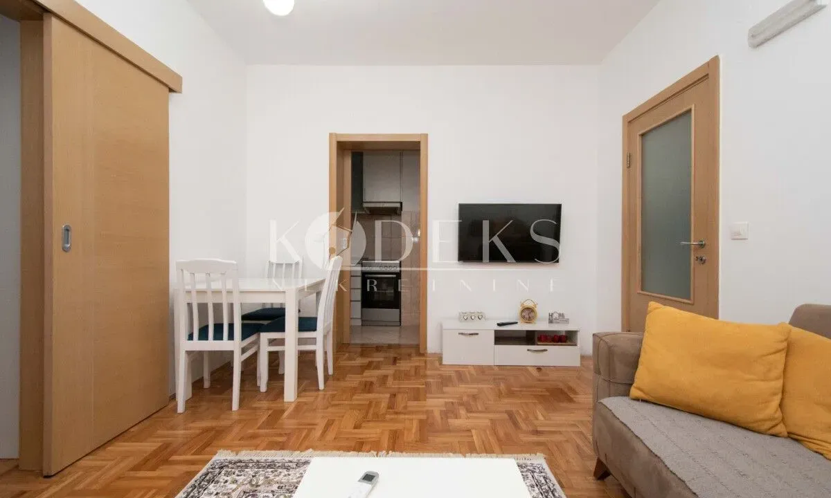 Izdavanje, jednosoban stan, 36m², Ljubović, Podgorica