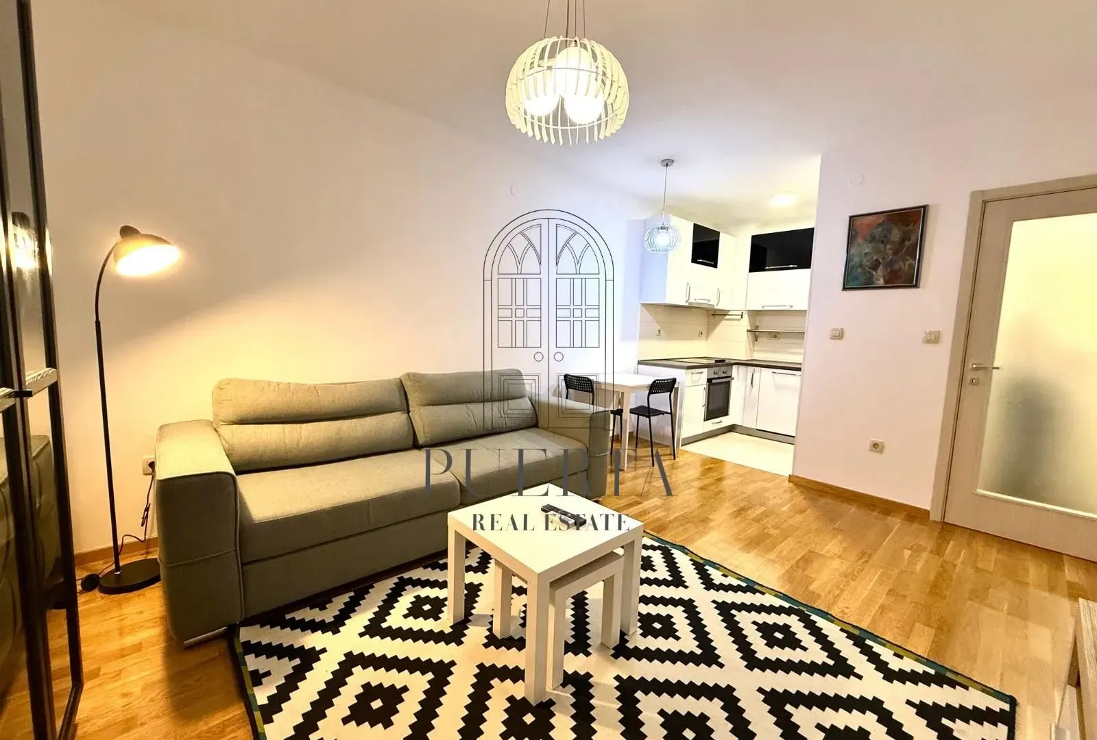 Prodaja, jednosoban stan, 43m², Stari Aerodrom, Podgorica
