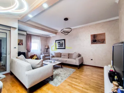 Prodaja, dvosoban stan, 74m2, Stari Aerodrom, Podgorica Prodaja, dvosoban stan, 74m2, Stari Aerodrom, Podgorica