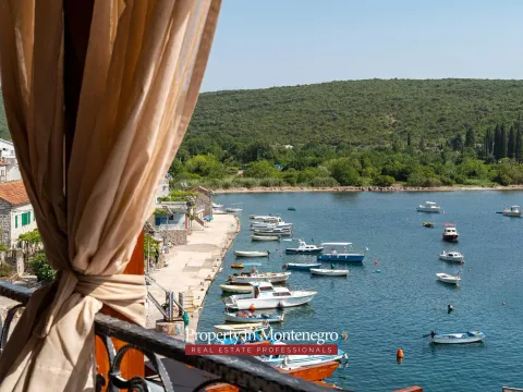 Prodaja, kuća, 266m², Kotor, Crna Gora - image 8