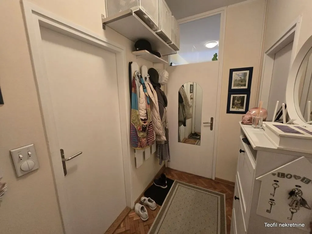 Prodaja, jednosoban stan, 39m², Vukov Spomenik, Zvezdara Sve Podlokacije