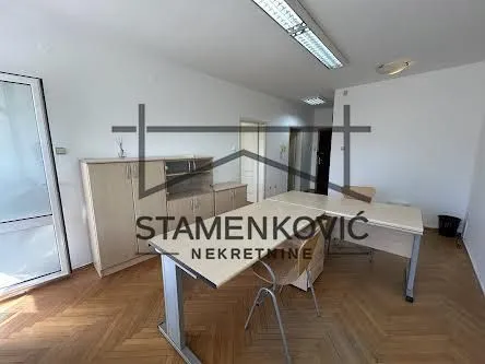 Sale, one bedroom apartment, 46m², Bulevar Oslobodjenja, Novi Sad Sve Podlokacije