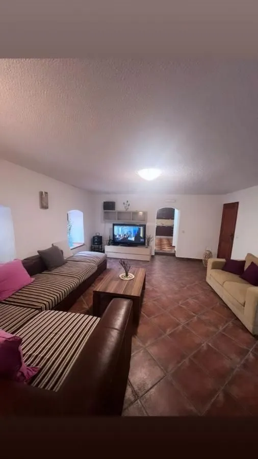 Prodaja, kuća, 243m², Reževići, Budva