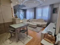 Izdavanje, četvorosoban stan, 100m², Centar, Novi Sad - image 3