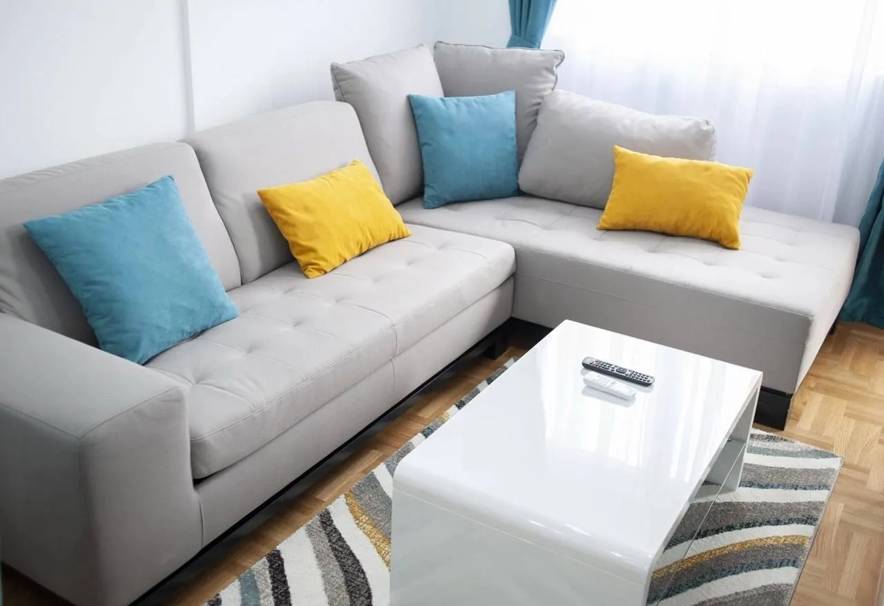 Rent, one bedroom apartment, 47m², Centar, Budva